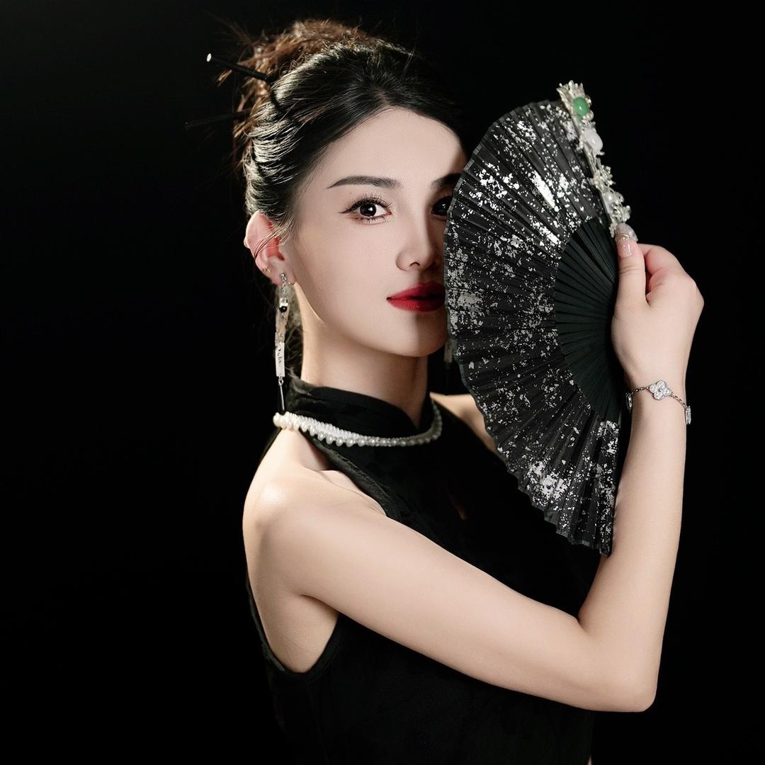 大表妹👑