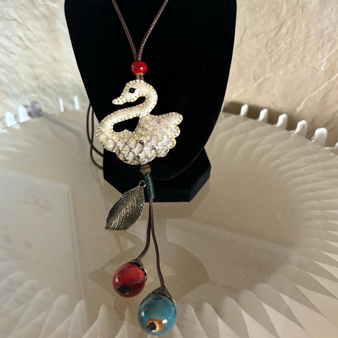 重生之我在工作室宣传非遗鱼皮.