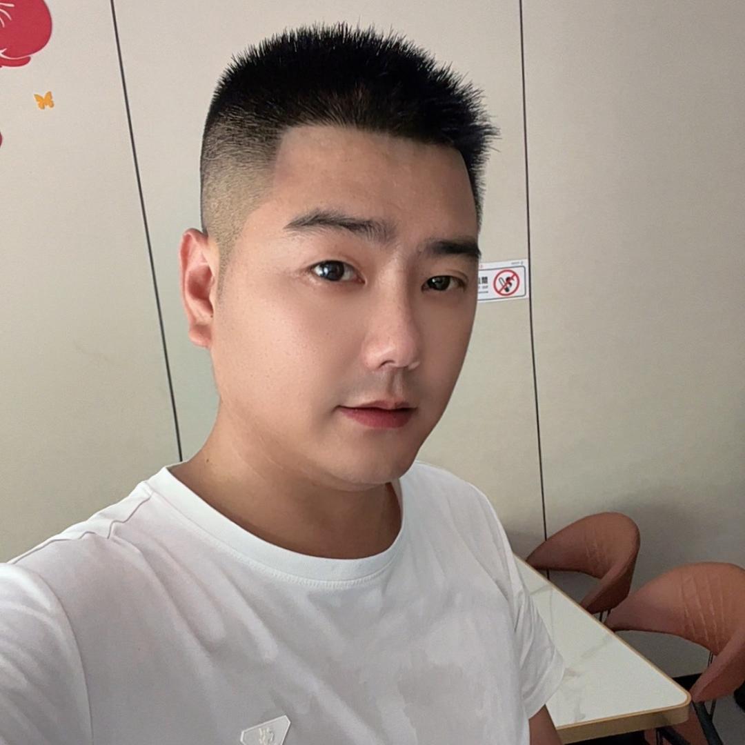 火锅大叔