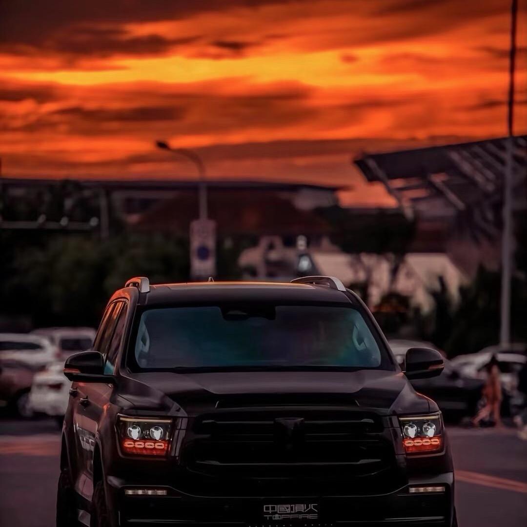 辰风破浪的大胡