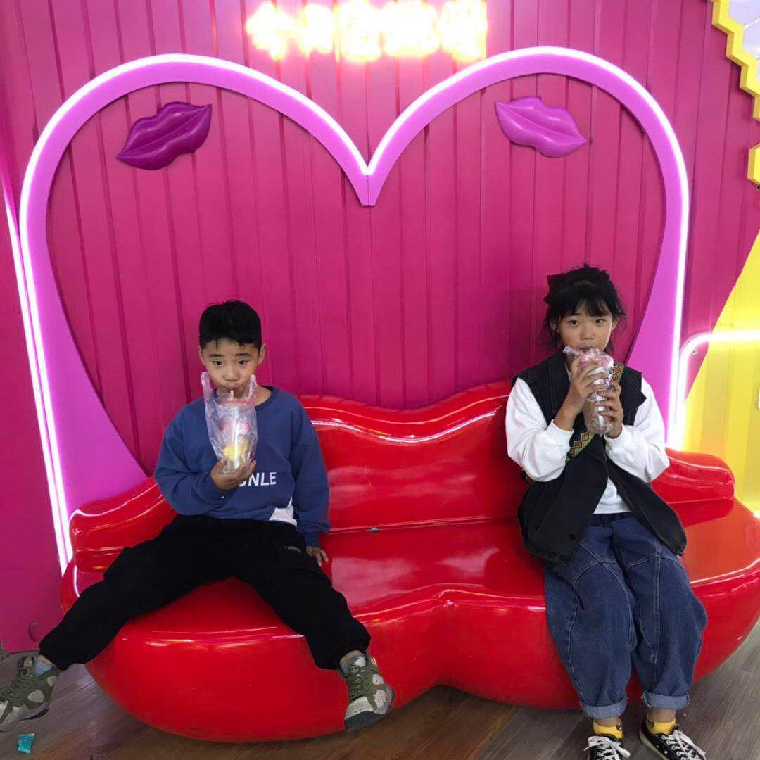 银基童装王方方