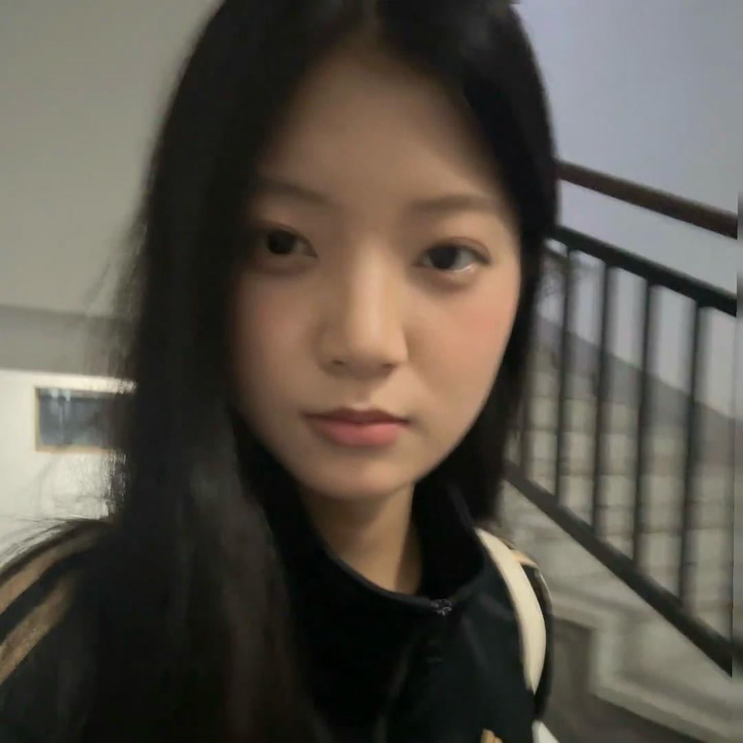 肉肉-.