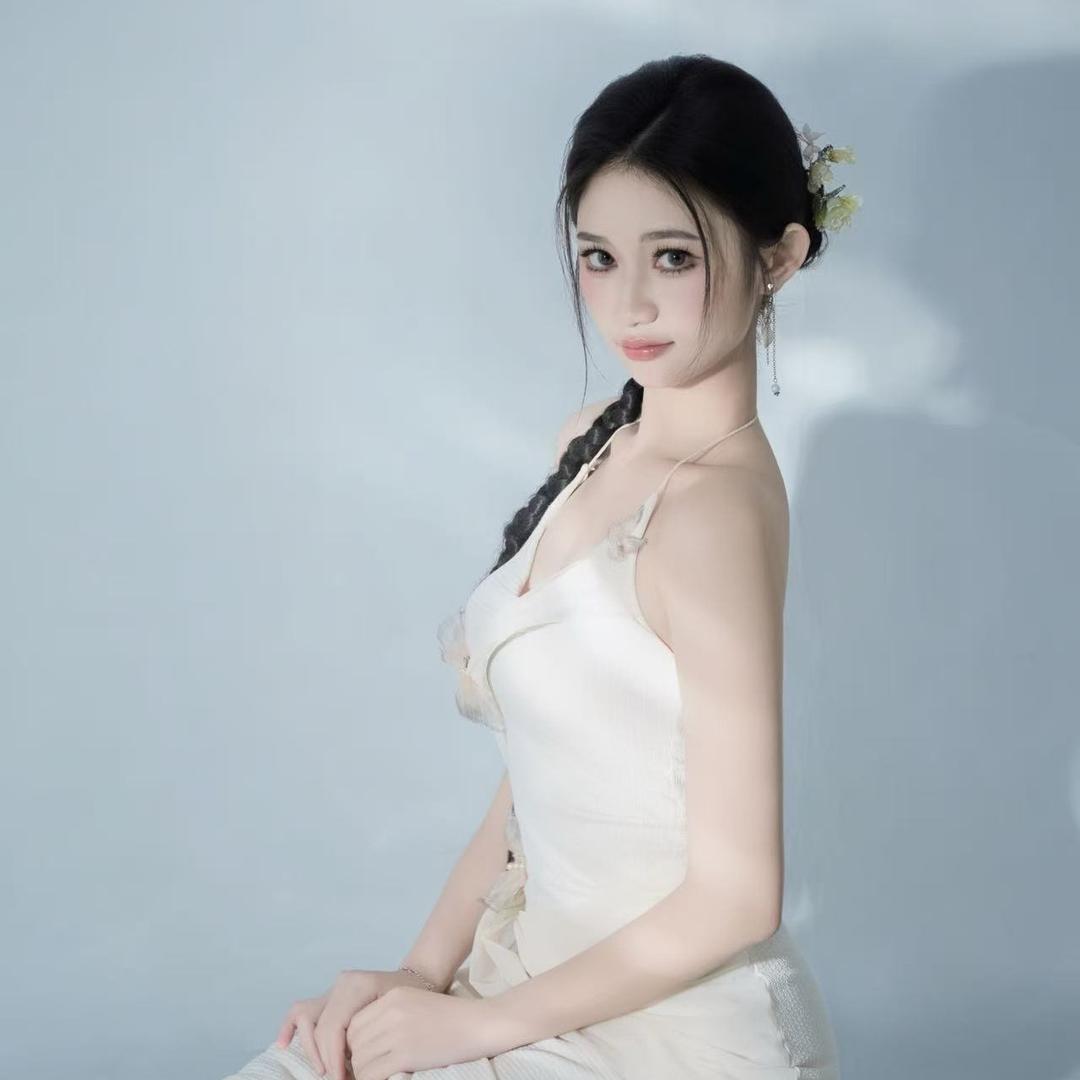 笨蛋美女小森森💃