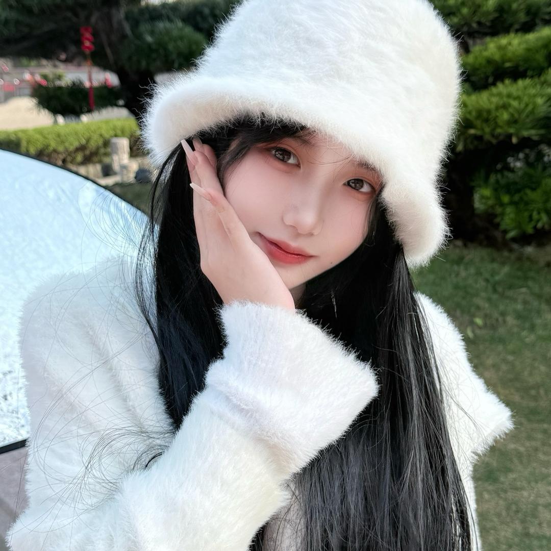 小蟑螂妹妹