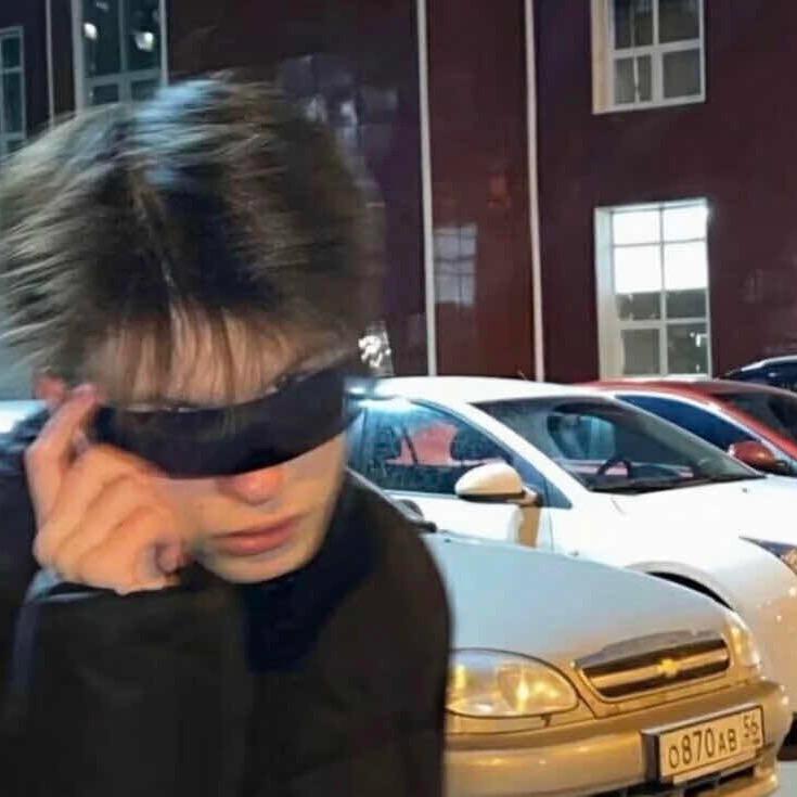 SF90