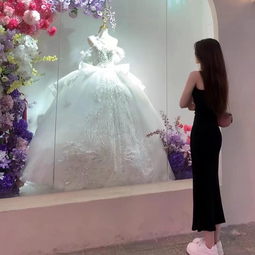 㚹尒厶