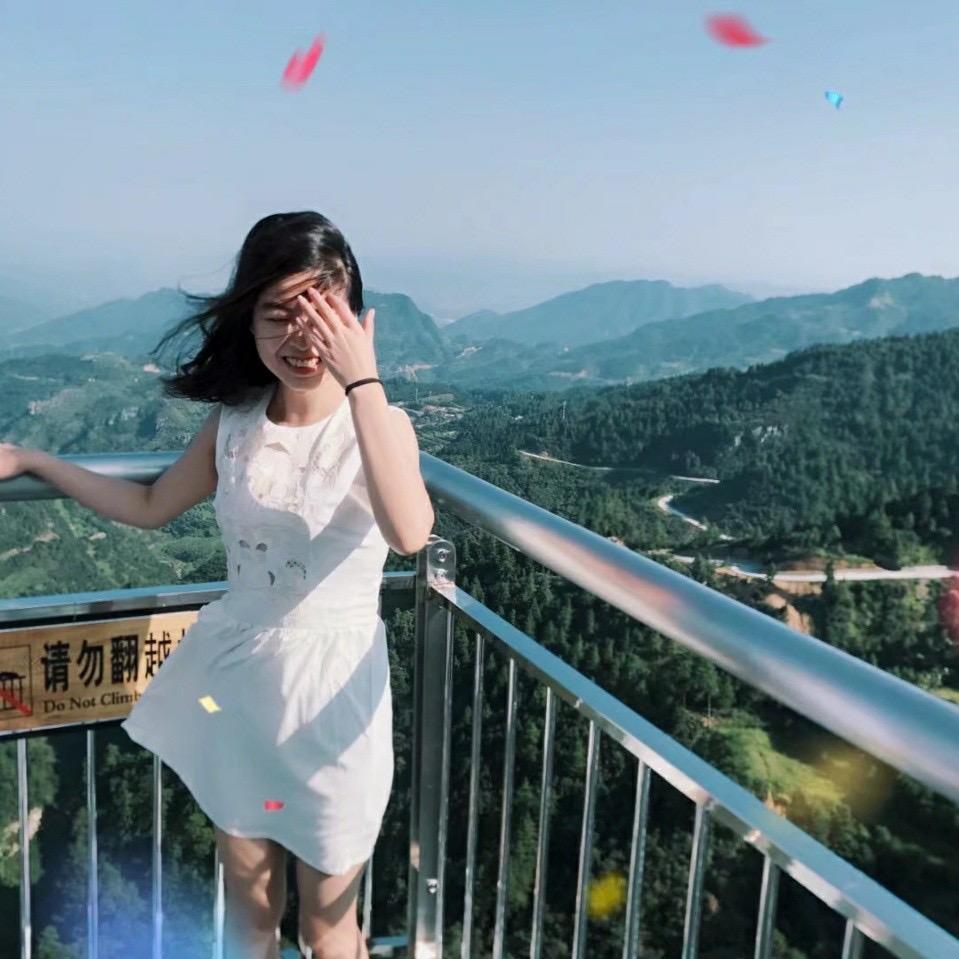 重庆 90后 美缝 梅子姐姐