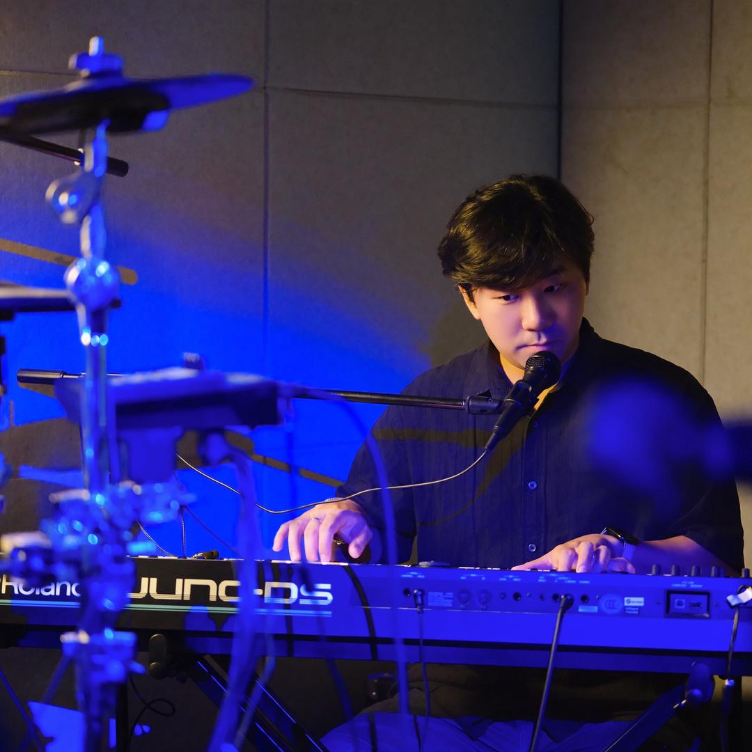 J2MusicStudio_侯老师