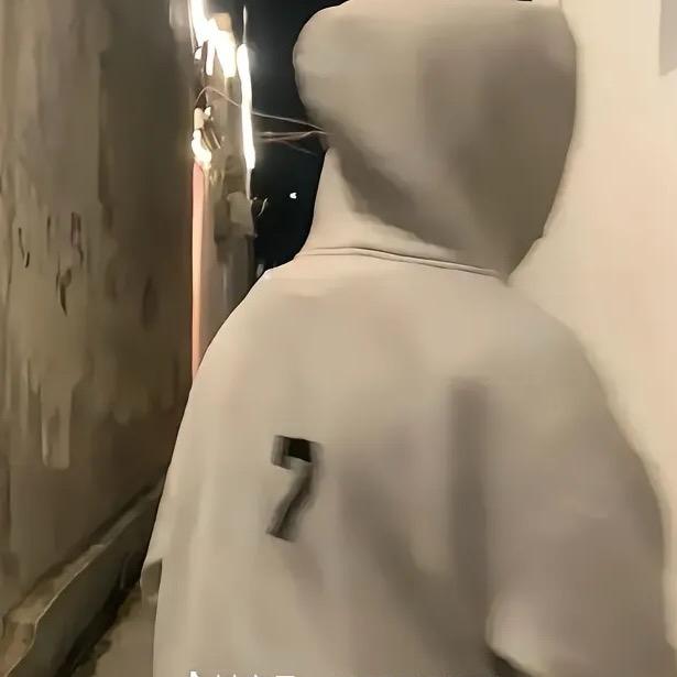 ..R..