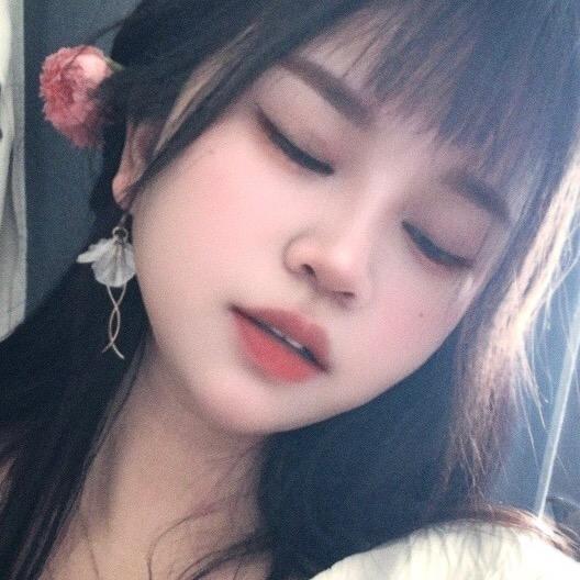 强颜欢笑A