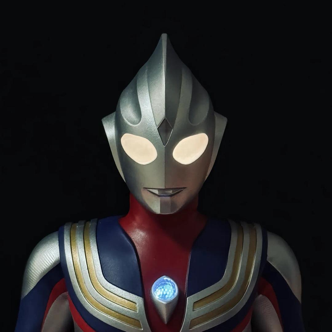 奥特曼狂打小怪兽