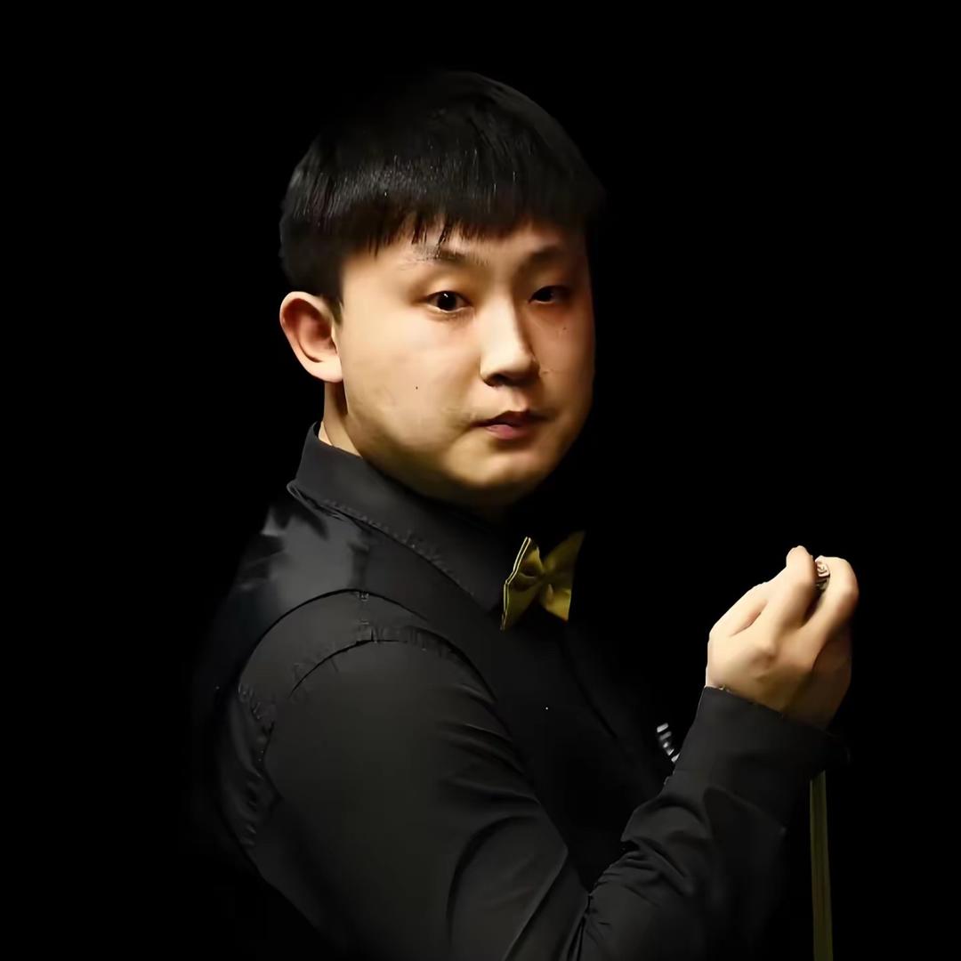 于德陆甄选台球器材