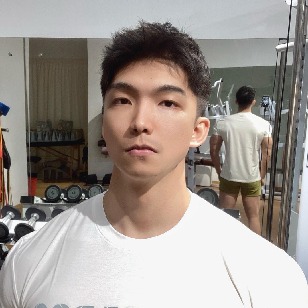黄尚不练腿