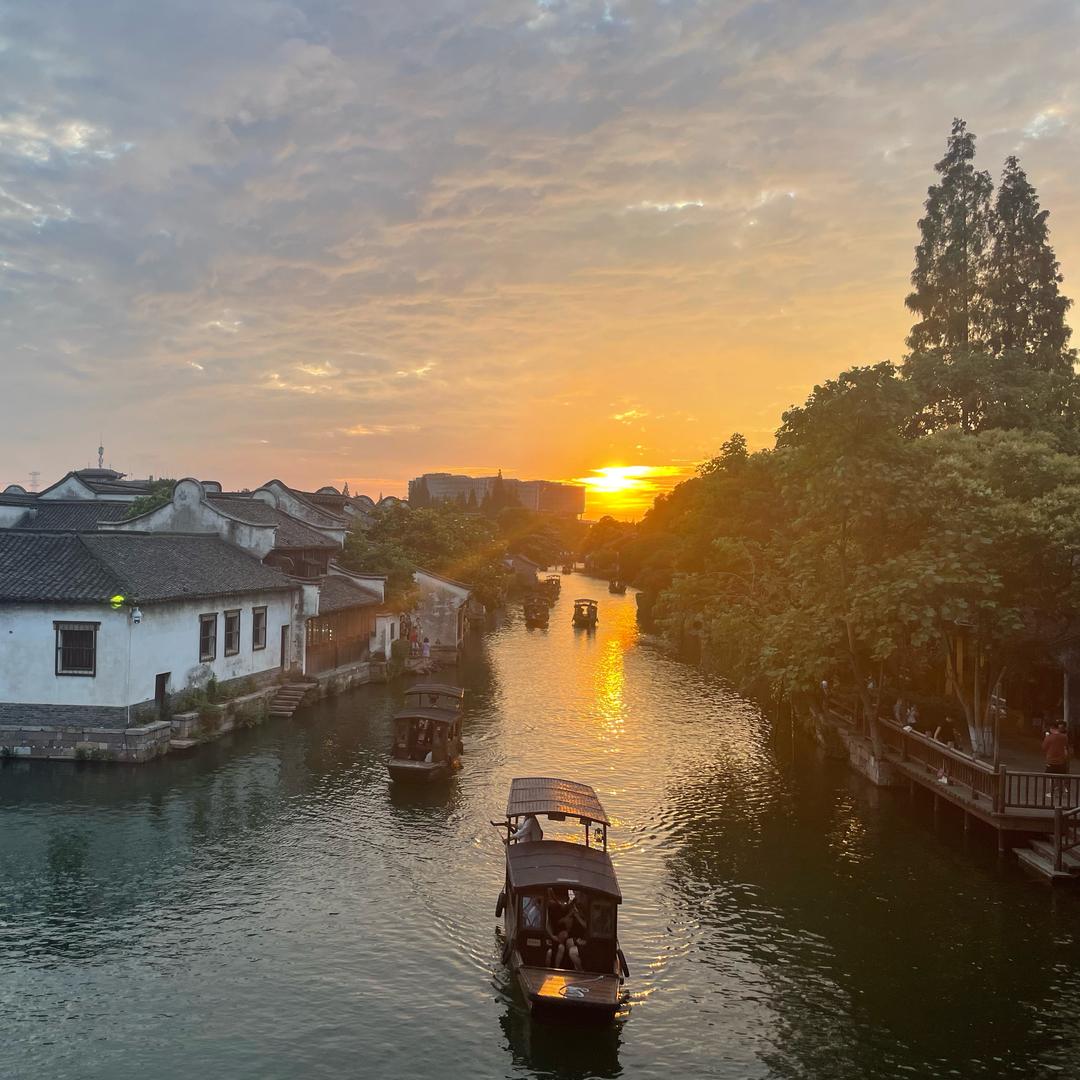 发财抱富