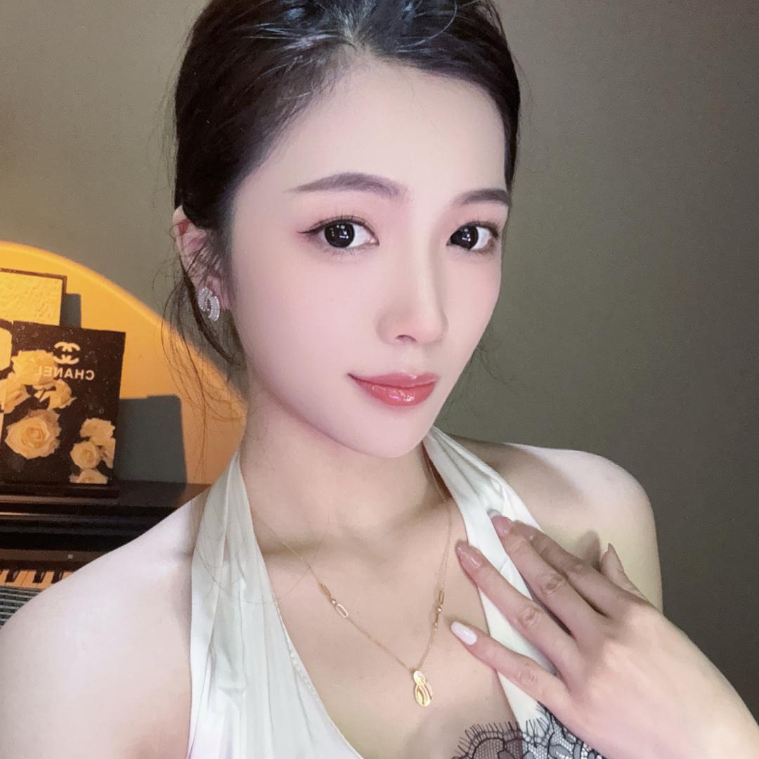 思思✨