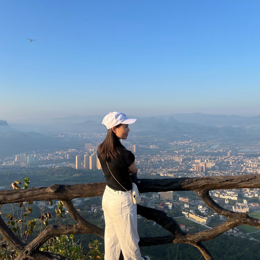 广州女装源头工厂(芳芳)