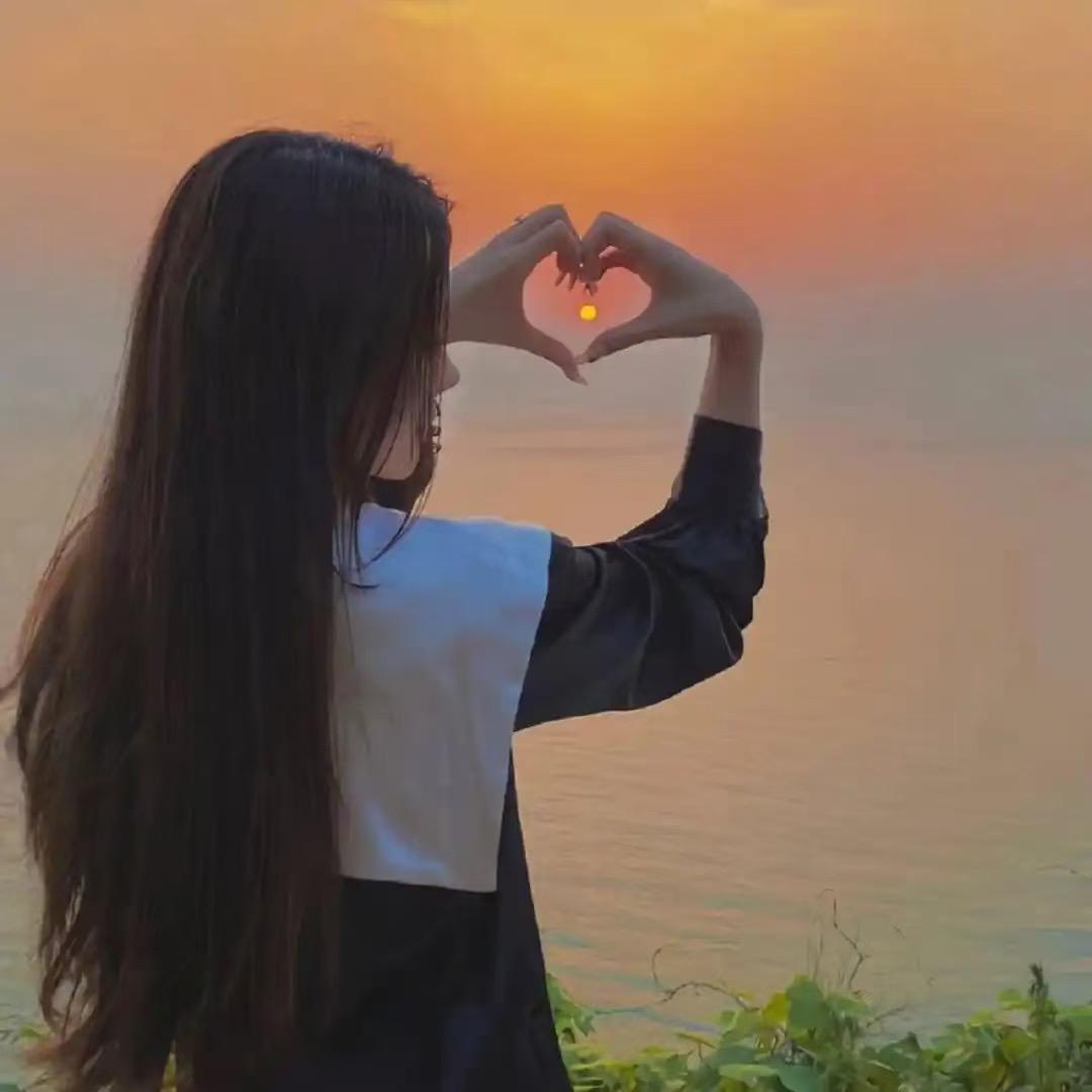 小猫爱吃鱼🐬