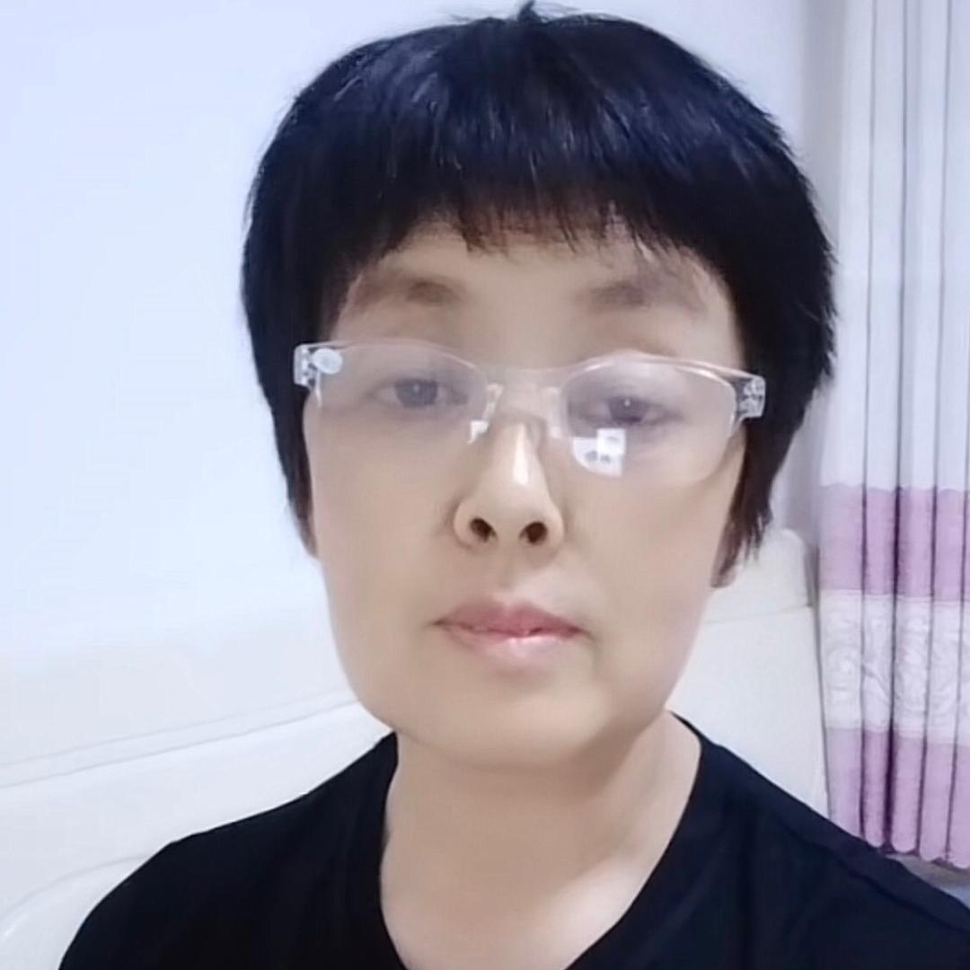 风中的云