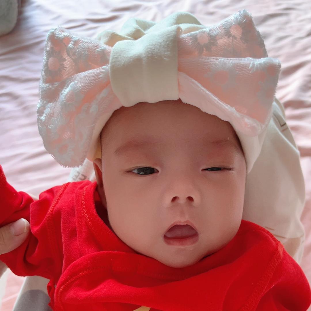 宁宁 超早产 28+4 1060克