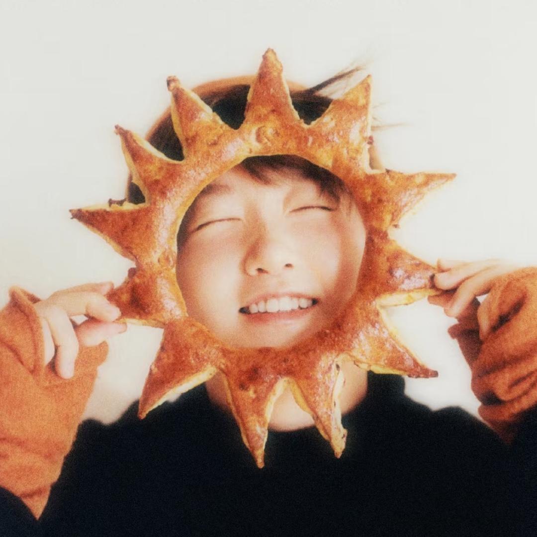 耶耶超爱圆脸妹