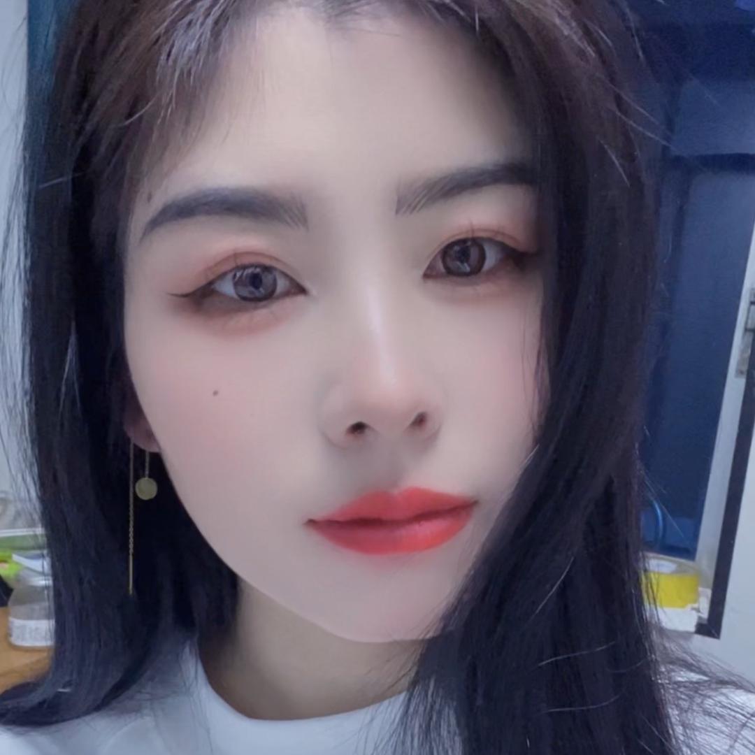 娜娜……