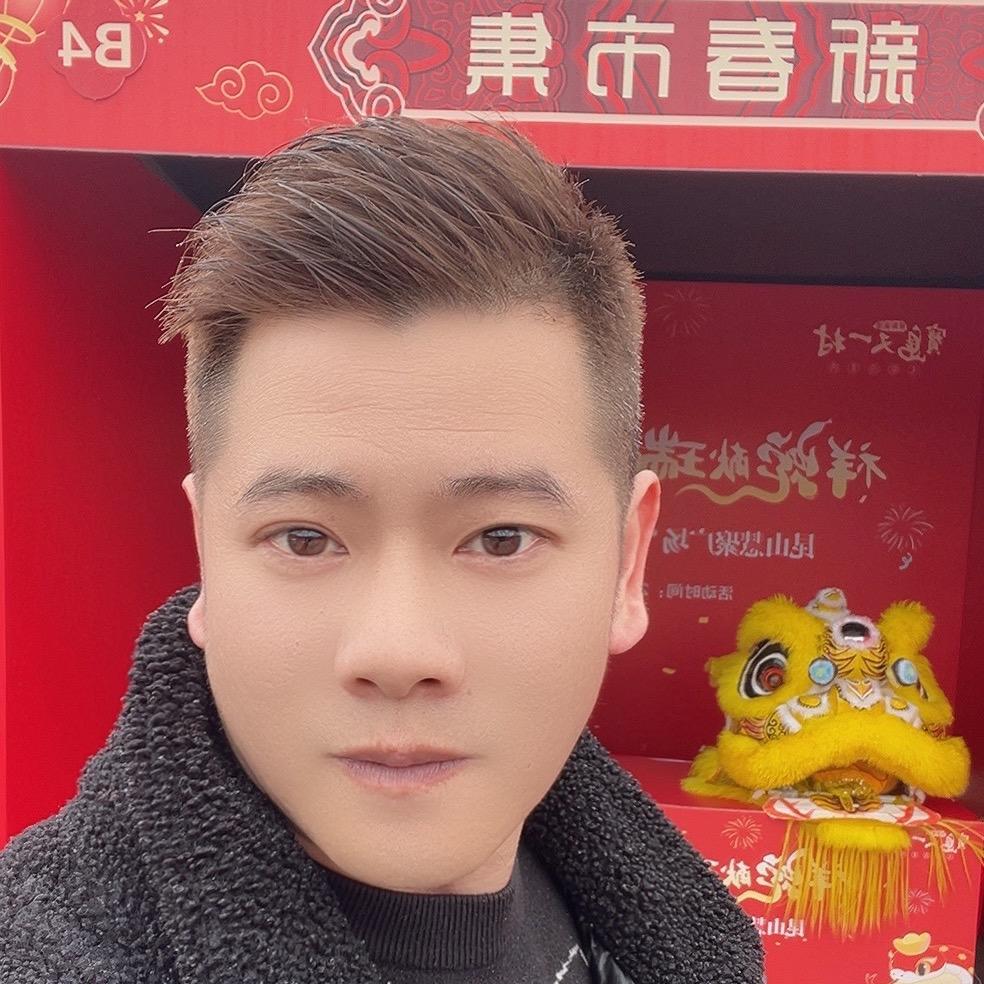 重生的我爱唠叨《包老板》