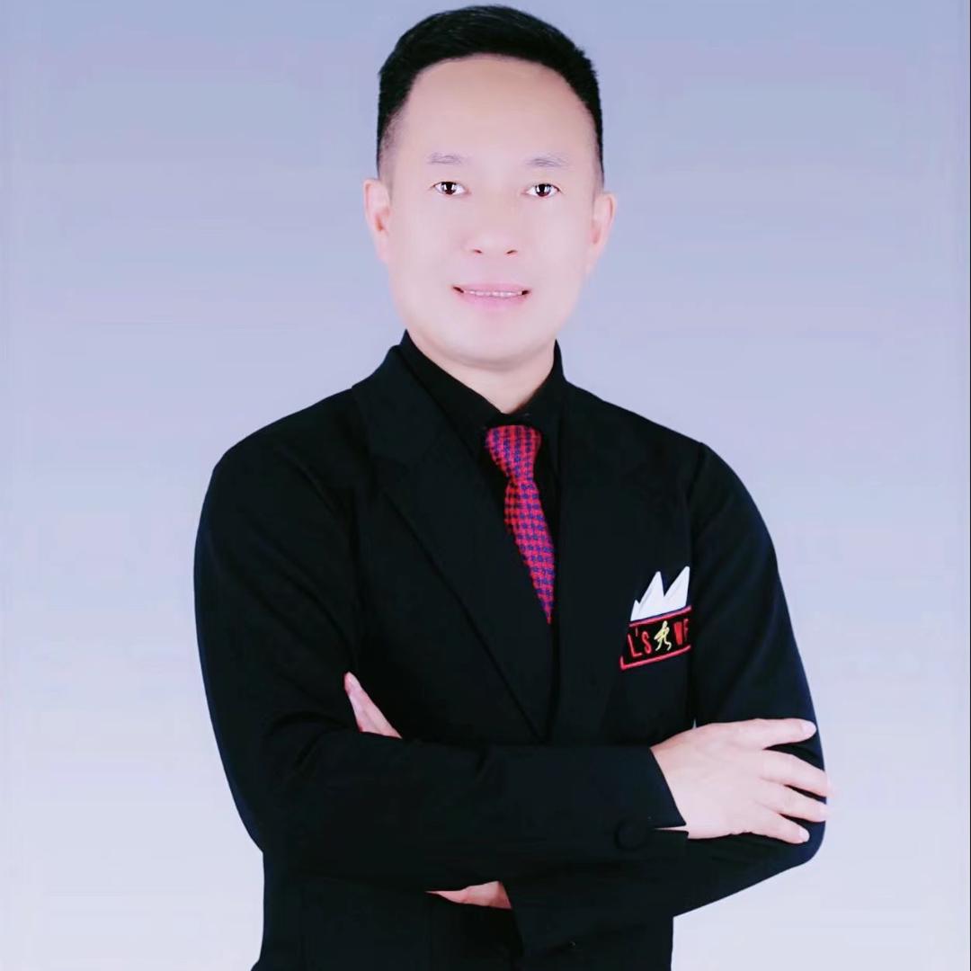 舞者李德强