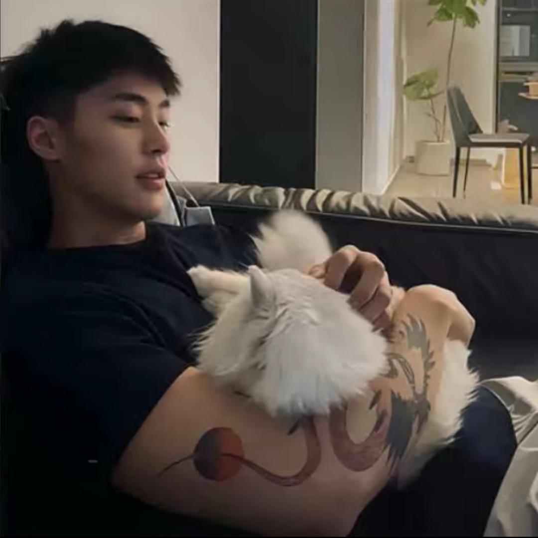 隨缘.