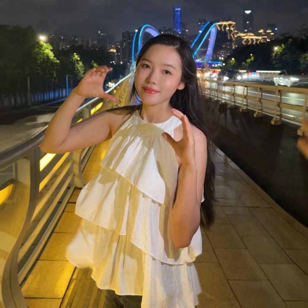 玲玲小仙女🧚♀️