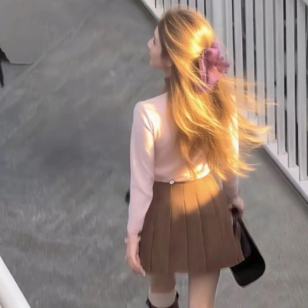 嘿泛泛女装/搭配师梅梅