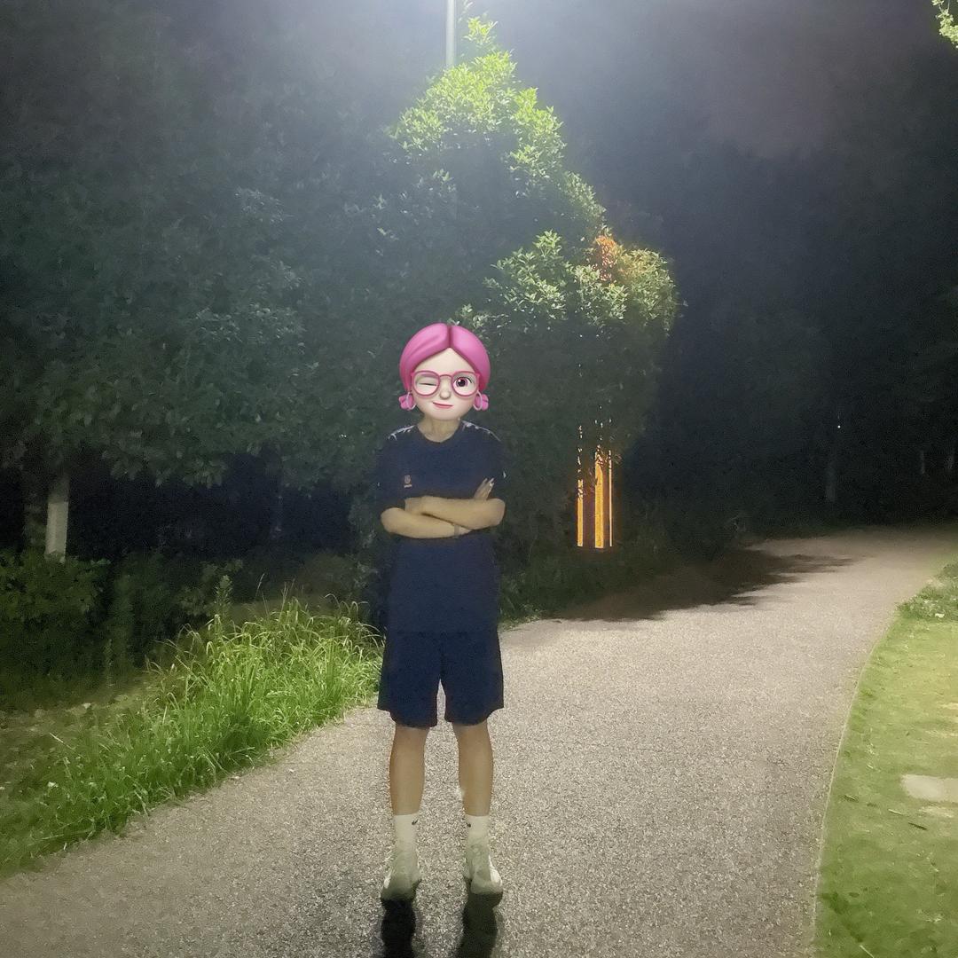 秦雨濛