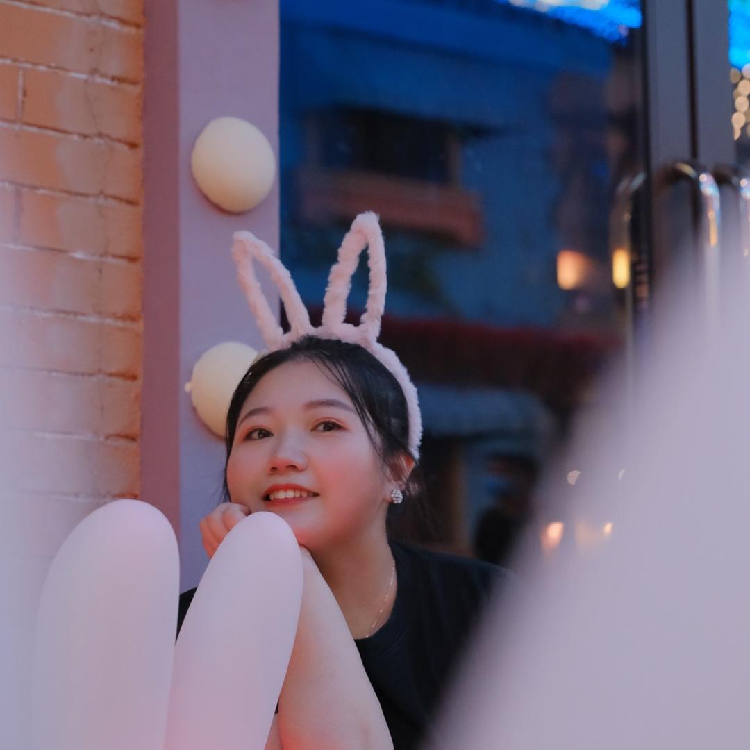 月是故乡明
