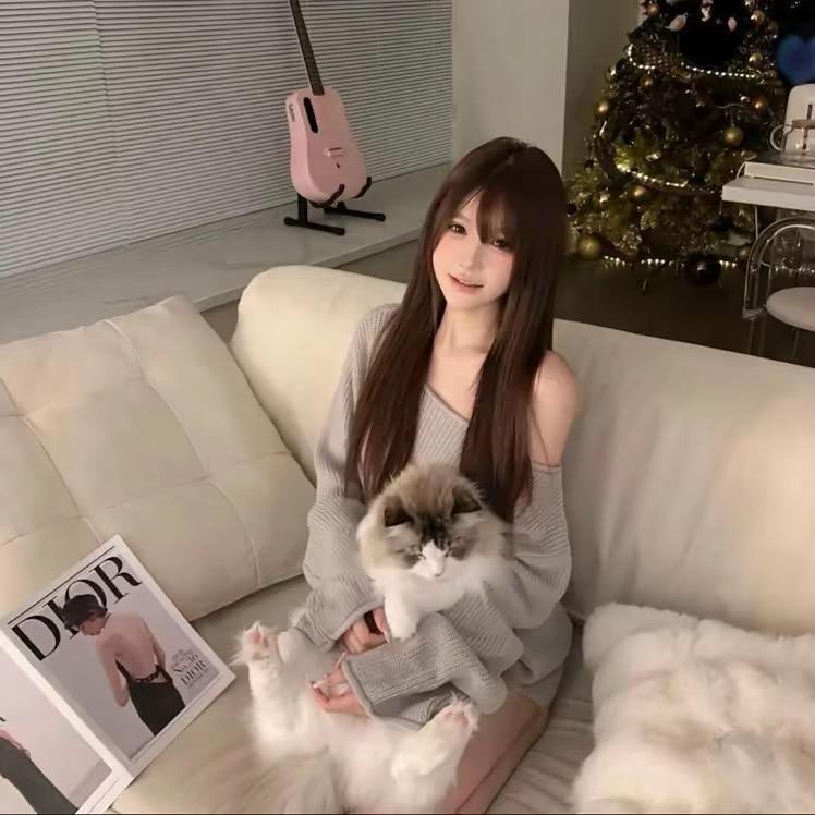 哄我睡觉好不好 .