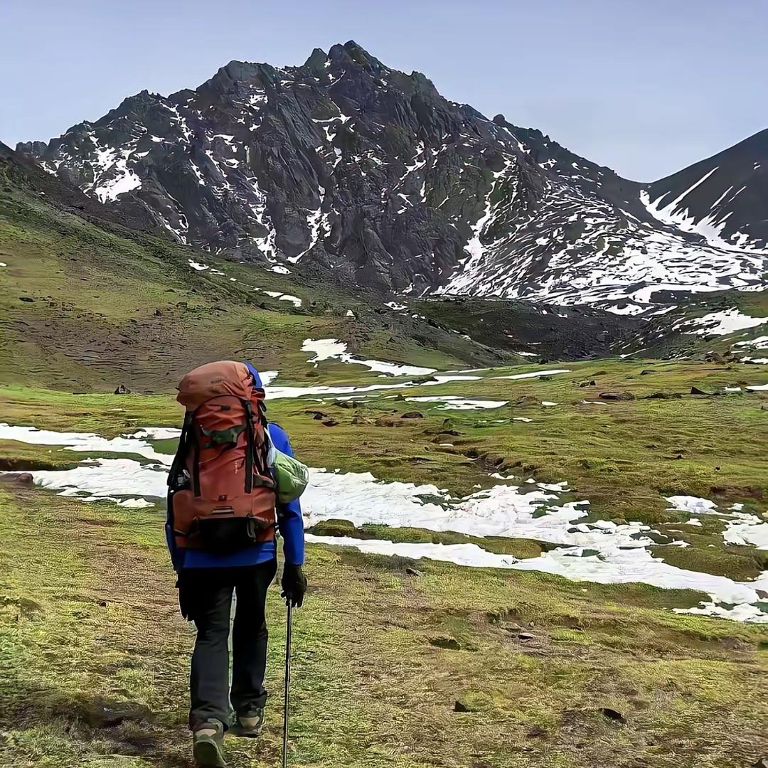 骜狮越嶂，高山向导多吉