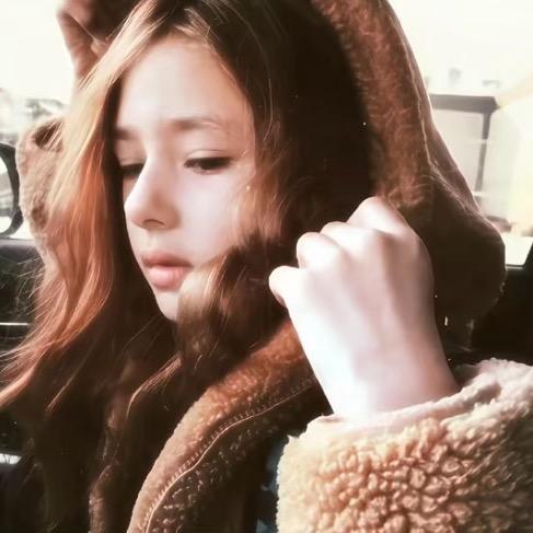 你噜噜脸我上去就是一个大吧兜