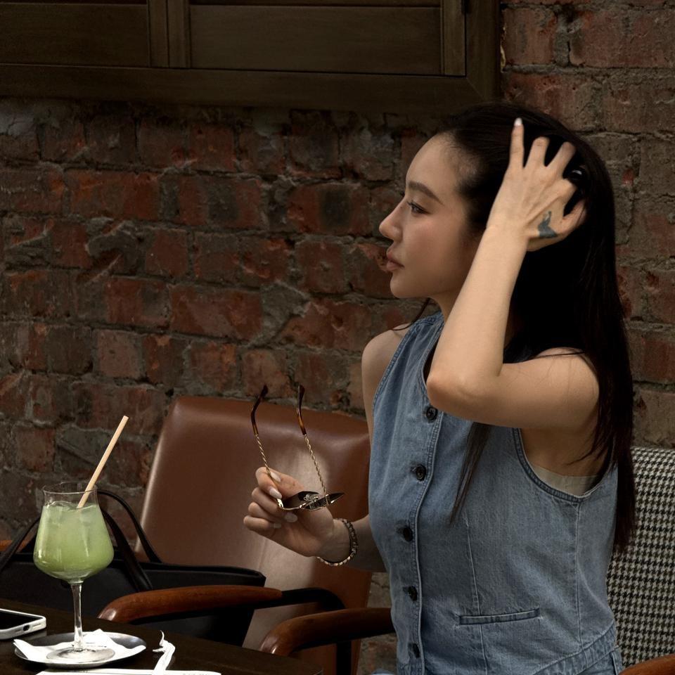 LiLi-李慧儿生活号穿搭图鉴