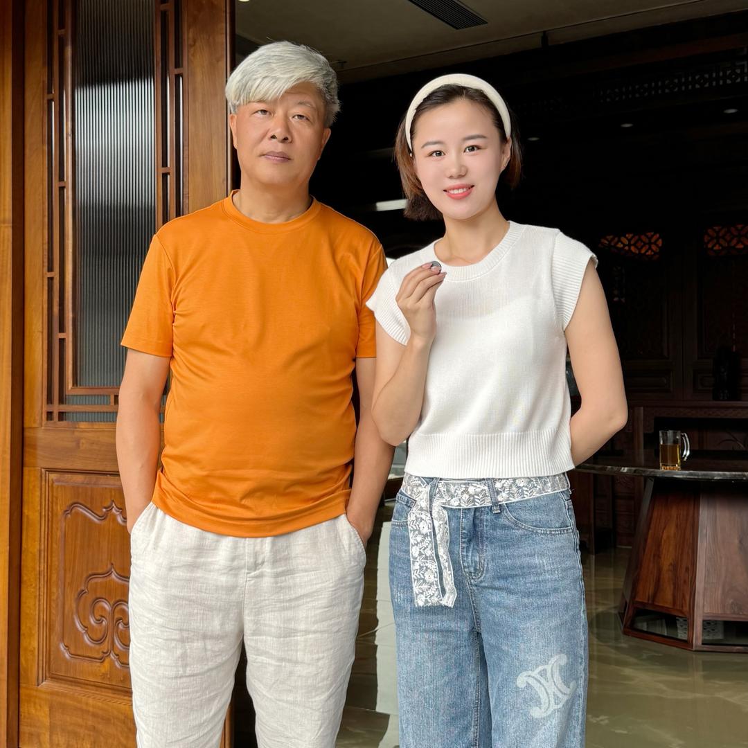 霞湖世家男装甄选