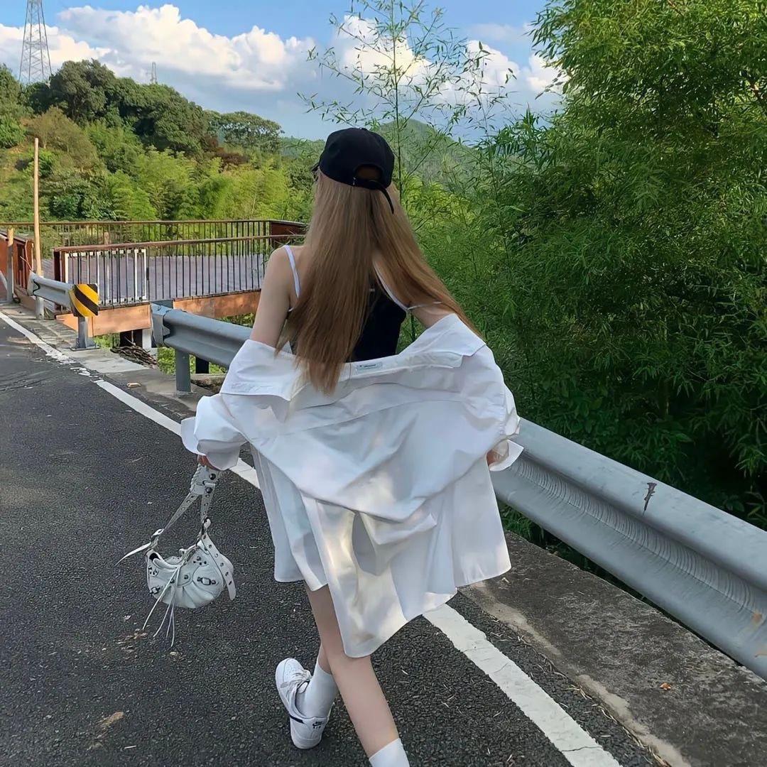 周三岁～