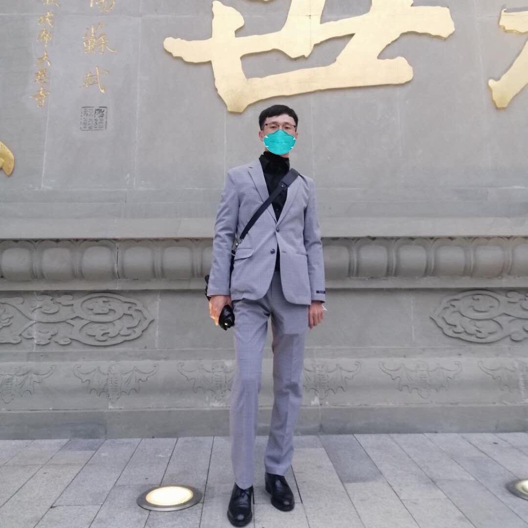 红塔山下
