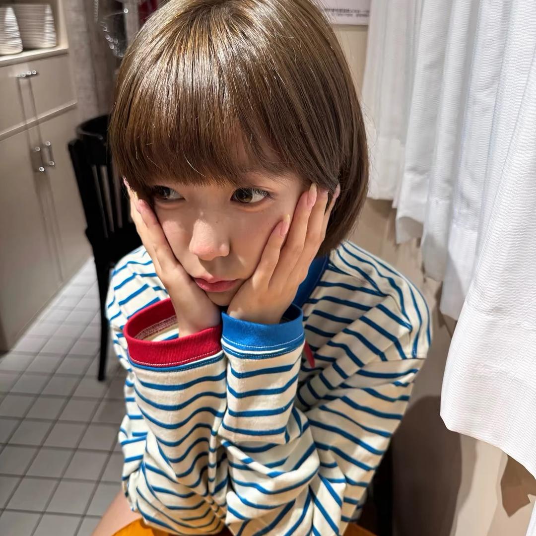 大眼瞪小眼