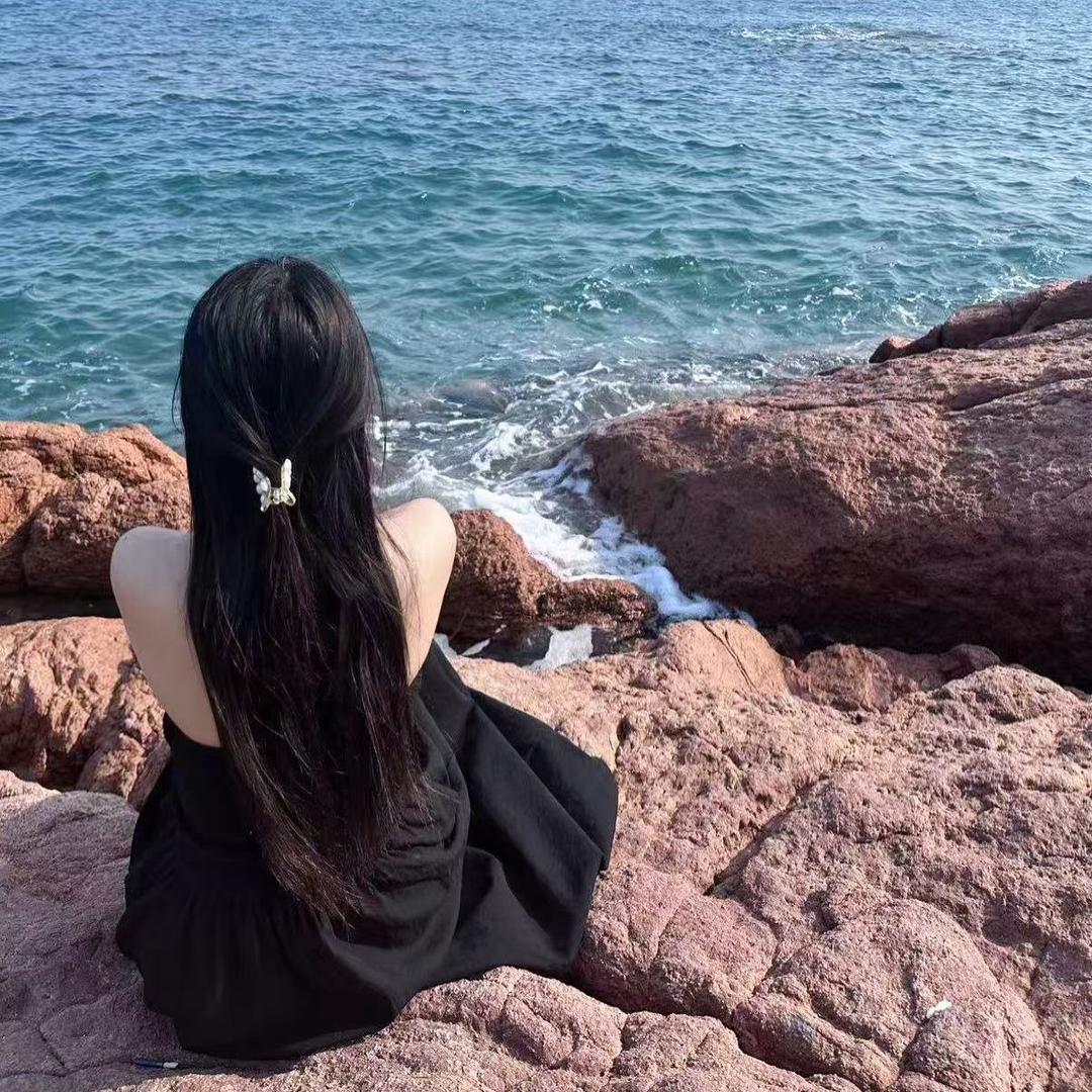 摆烂小鱼^