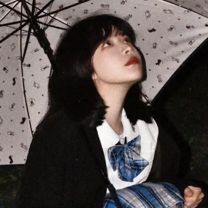 含