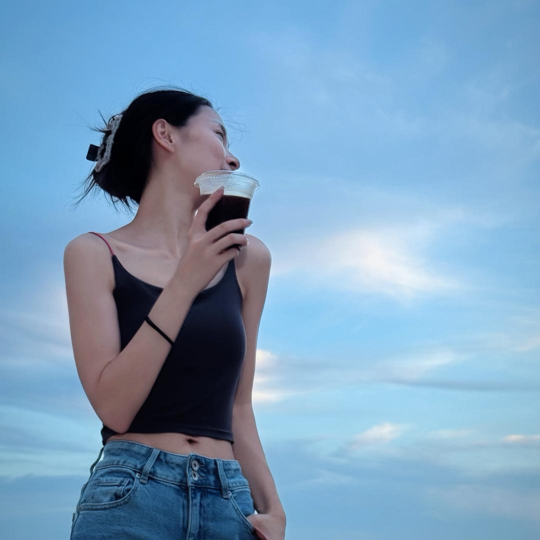 蒋不听🙉