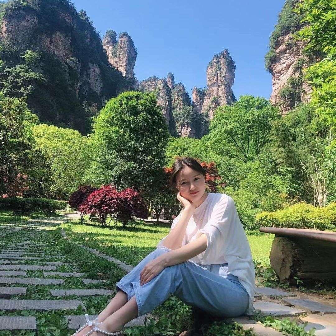张家界导游肖肖