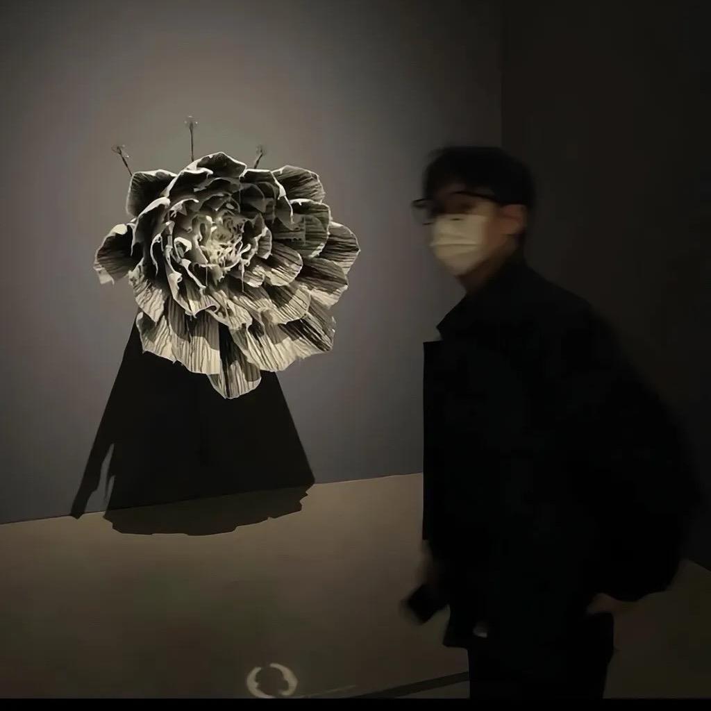 煩.