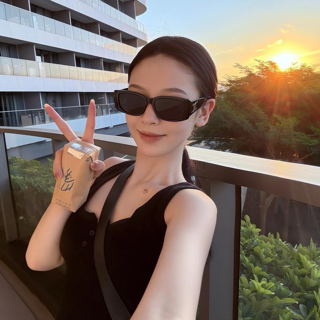小姨妈🫣头像