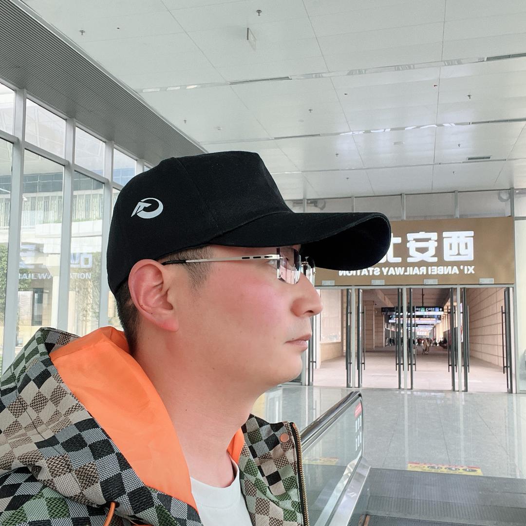 孟鑫