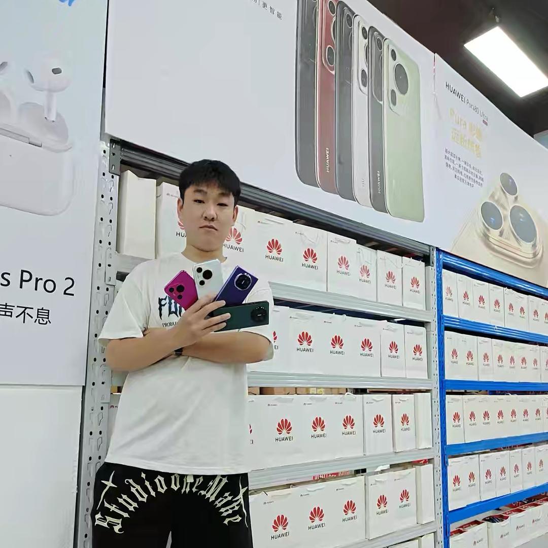 阿伟数码仓