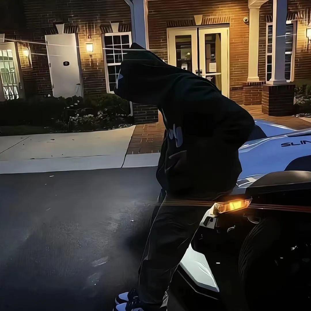 关键我叫唐展白