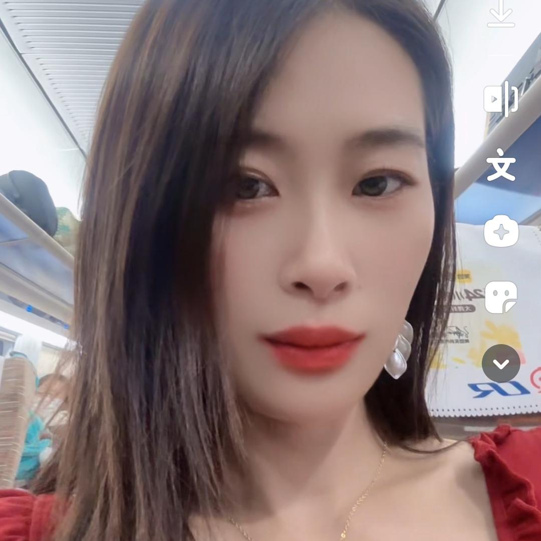 丽丽